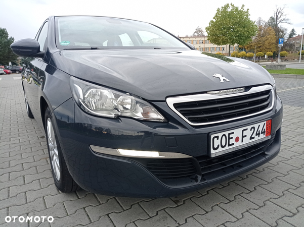 Peugeot 308 1.2 PureTech Allure S&S - 3