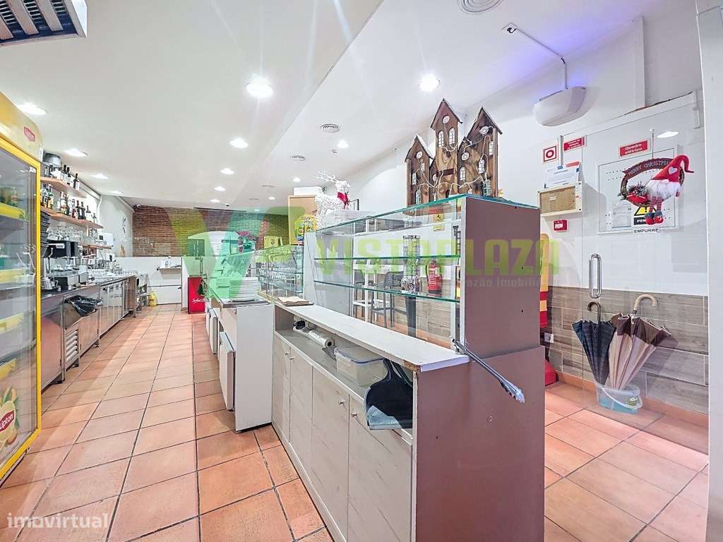 Pastelaria - Snack Bar, Para Trespasse, Centro de Portimão - Grande imagem: 4/17