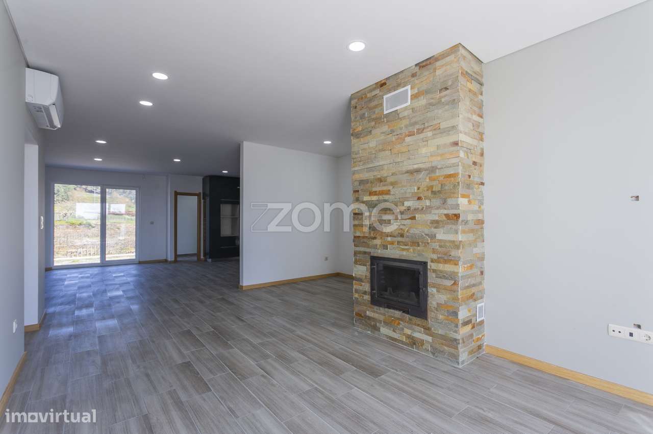 Moradia para venda - Grande imagem: 5/45