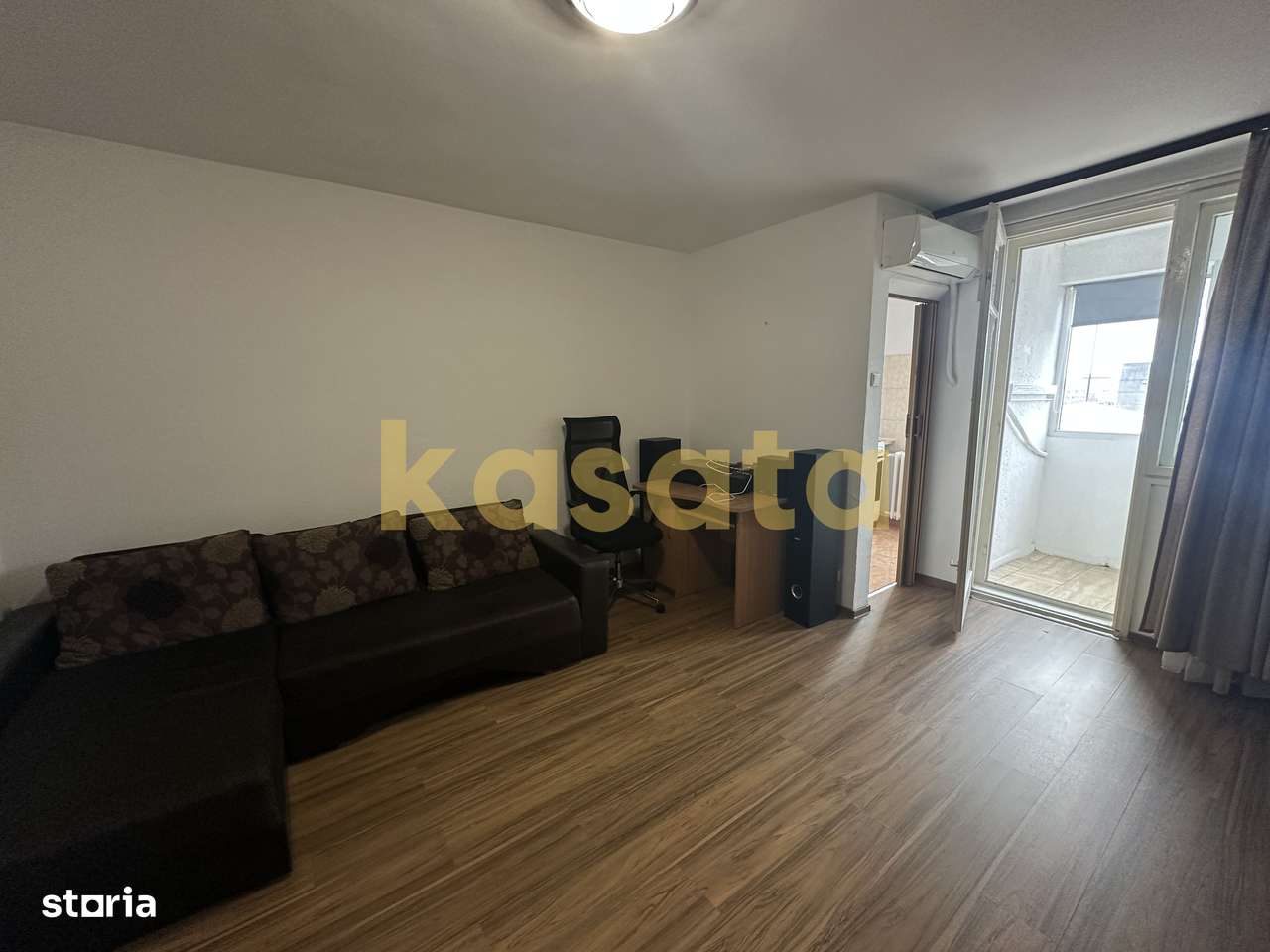 Garsonieră Drumul | Metrou Favorit | Acces Stradal - Imagine principală: 3/19