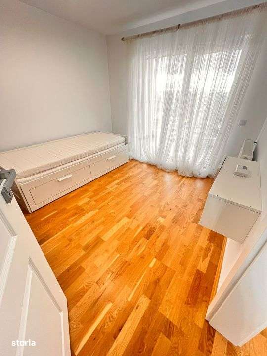 casa cu 4 camere,3 bai,3 terase,2 balcoane,1 garaj si 1 parcare,zona A - Imagine principală: 4/10