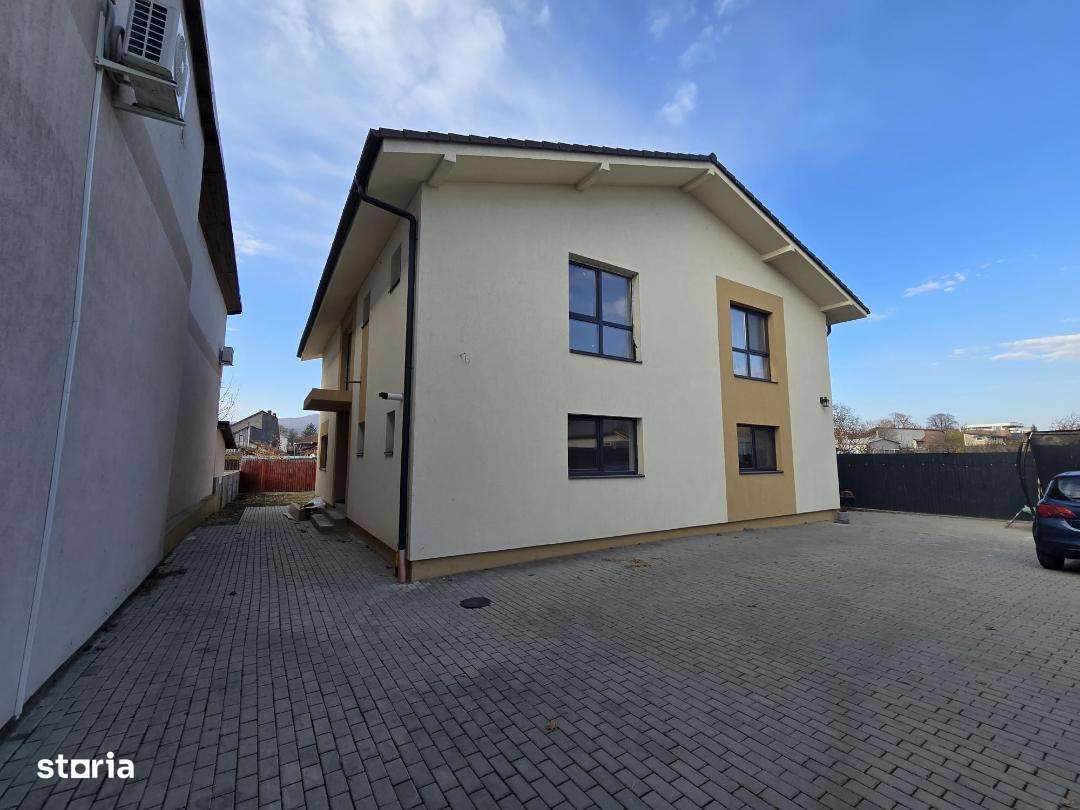 De vanzare Parte de Duplex, zona Centru.-14