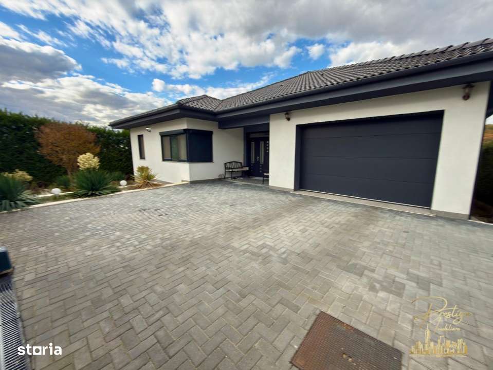 Vila deosebita cu piscina si finisaje premium- str. Strugurilor, Oncea-4