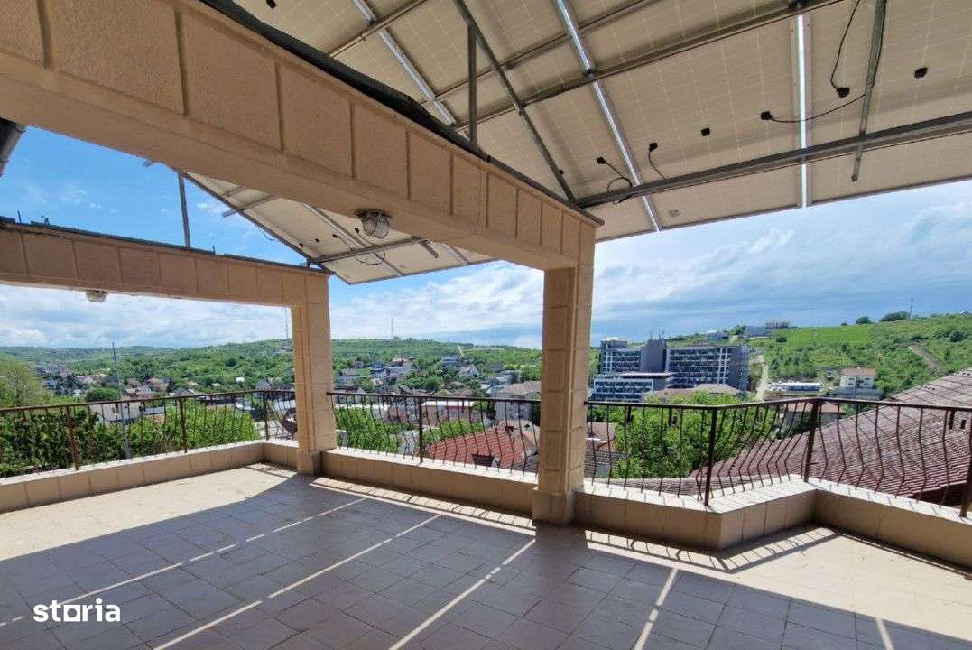 Vila cu Priveliste Panoramica si Versatilitate Unica – Str. Branului-16