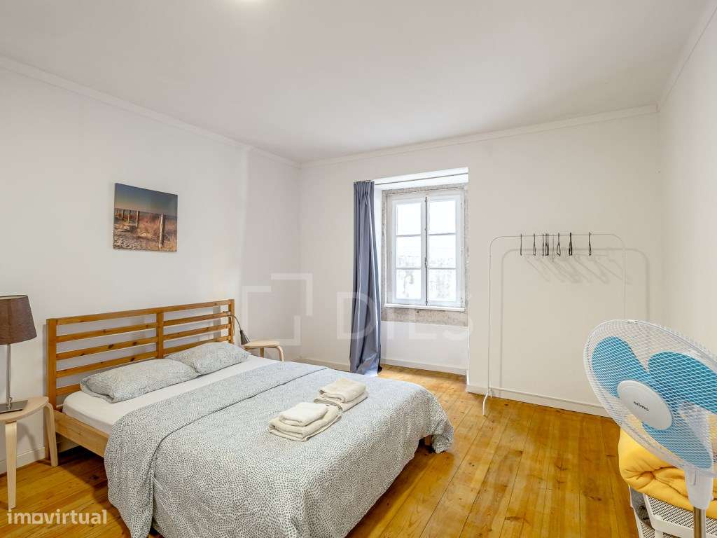 Prédio para reabilitação junto à Bica, Lisboa-13