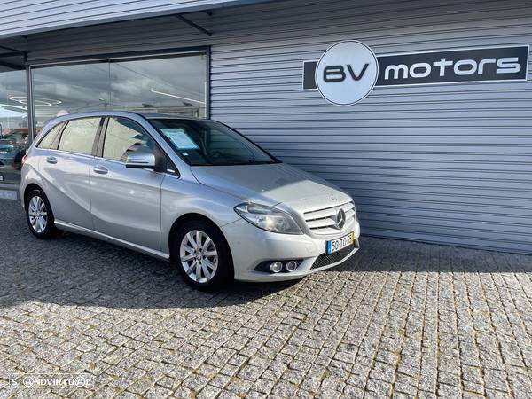 Mercedes-Benz B 200 CDI (BlueEFFICIENCY) - 1