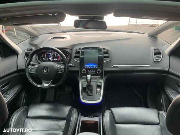 Renault Grand Scenic BLUE dCi 120 EDC LIMITED - 12