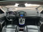 Renault Grand Scenic BLUE dCi 120 EDC LIMITED - 12