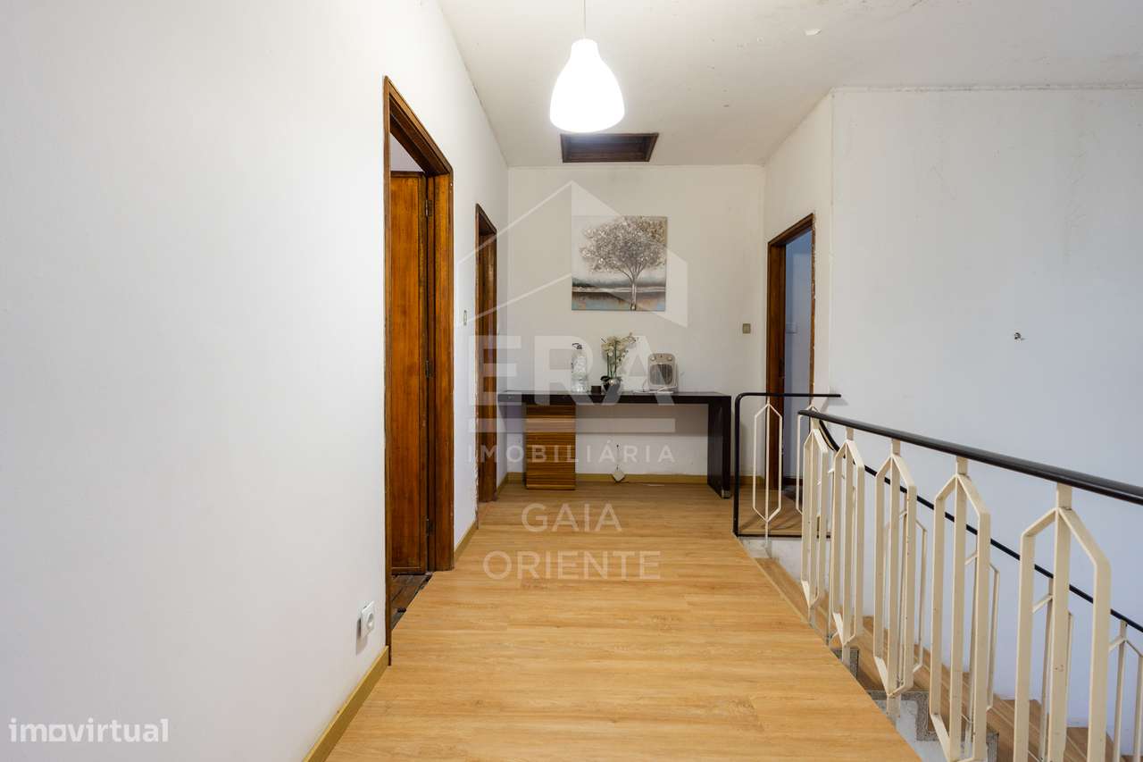 Moradia Isolada T5 com Terreno na N1-21