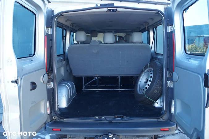 Renault Trafic - 21