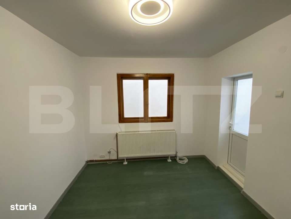 Casa P + 1, 4 camere, 117 mp, teren 261 mp, Rovine - Imagine principală: 2/12