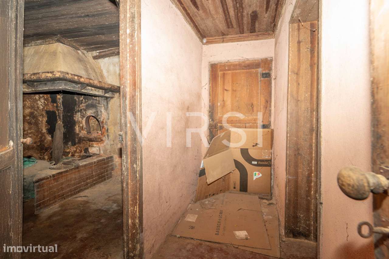 Moradia para reabilitar a 15 min de Coimbra - Urzelhe-6