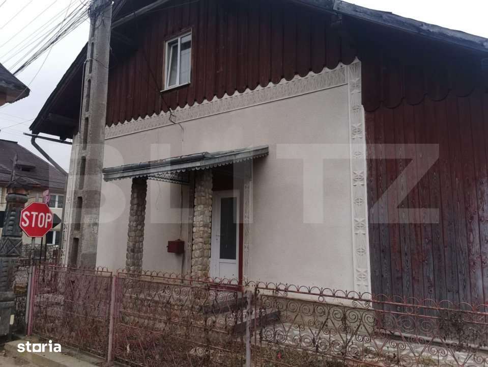 Casa batraneasca, central,Moldovita,250 mp - Imagine principală: 4/6
