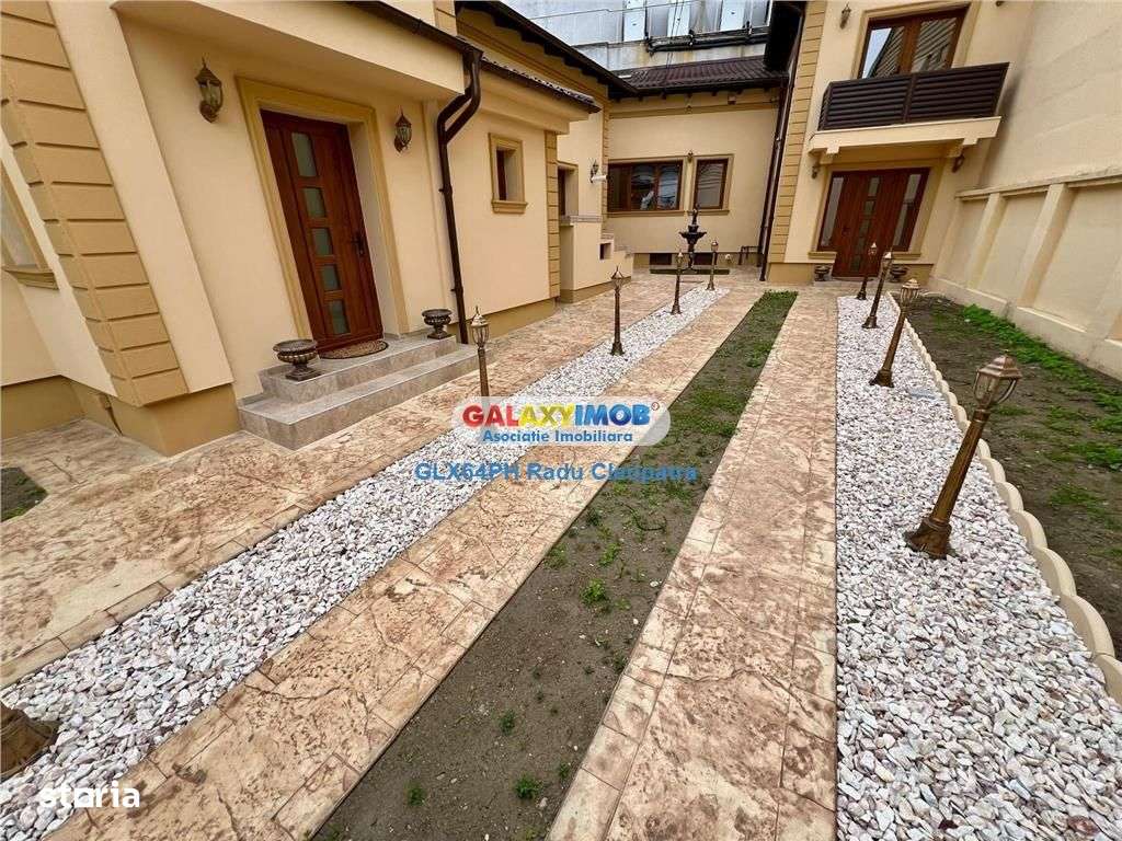 Inchiriere casa 11 camere, Ploiesti, zona centrala - Imagine principală: 2/20