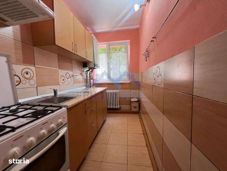 Apartament 2 camere, ultracentral, mall Mercur - Imagine principală: 4/5