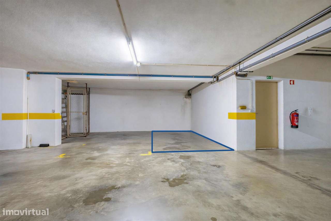 Apartamento T3 com 2 Frentes, Varandas em Vila do Conde-26