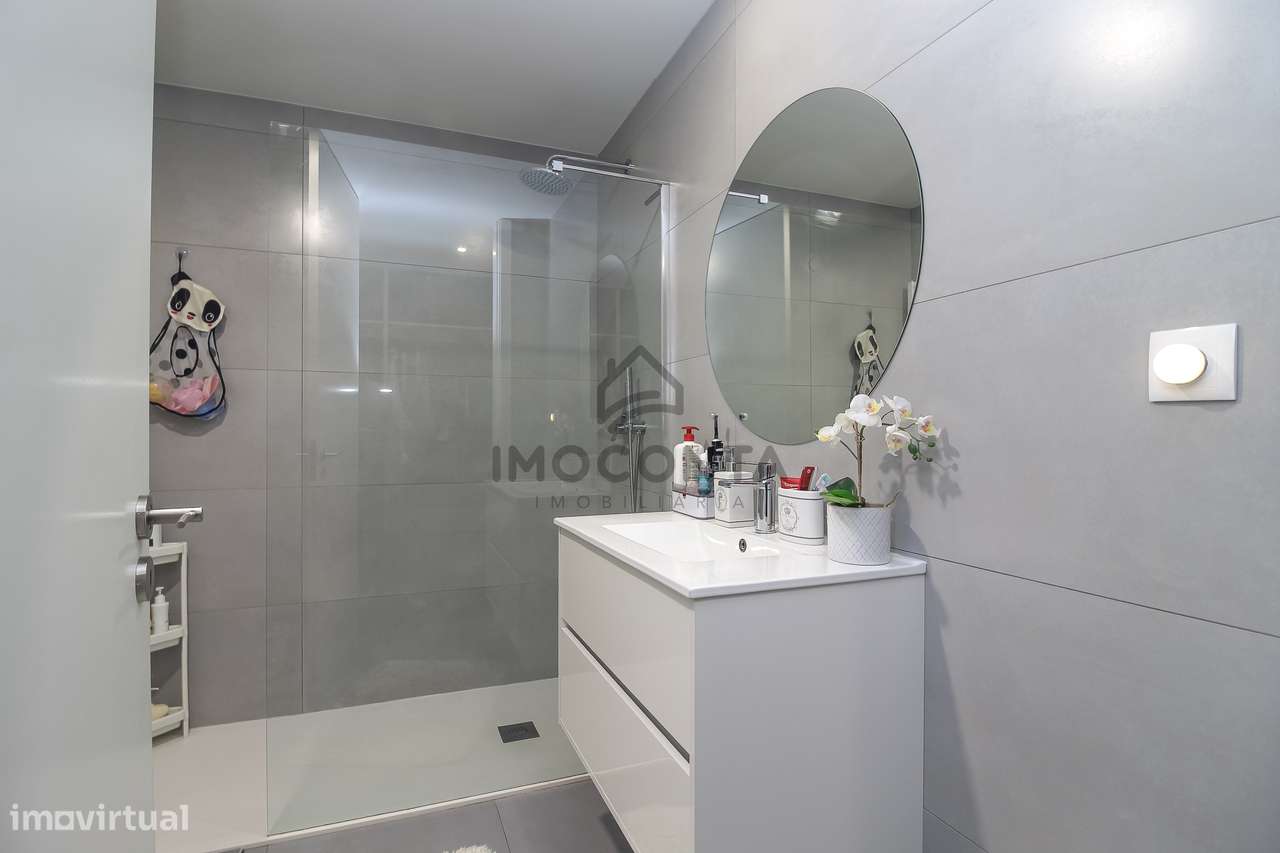 T2+1 de Luxo no Empreendimento Neo Vallis - Valongo-18