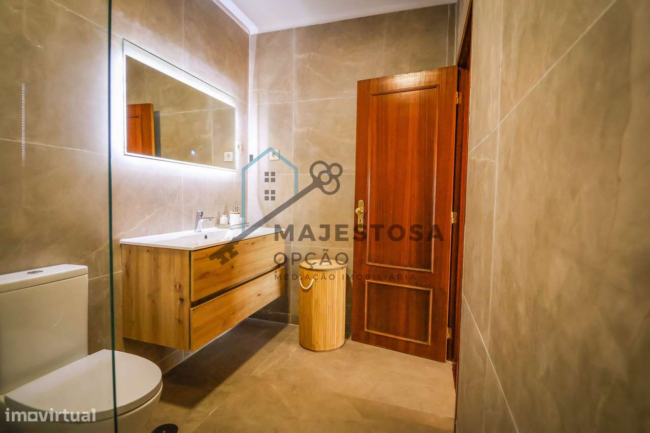 Apartamento T3 com Excelente Localização — São Vicente, Braga-25