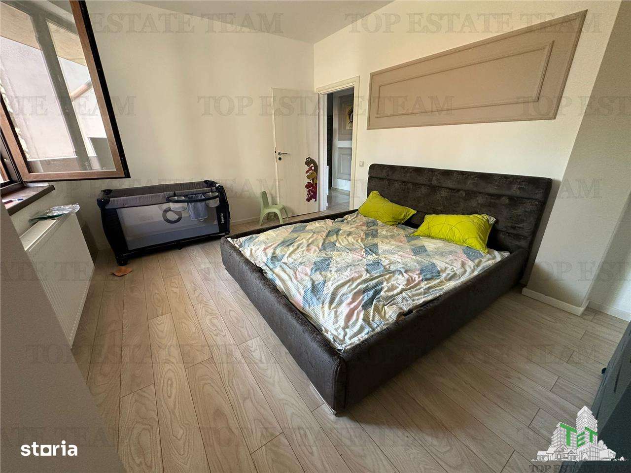 Apartament 3 camere cu terasa de vanzare in zona Parc