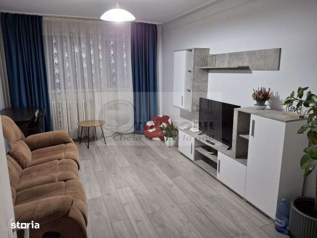 Ap camere – Decomandat- Podu Ros-Casa Sindicatalor - Imagine principală: 2/6
