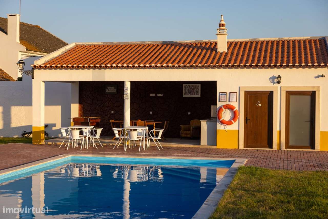 Moradia T-0 com piscina, estacionamento, Condomínio Casas Sopé da Serr-34