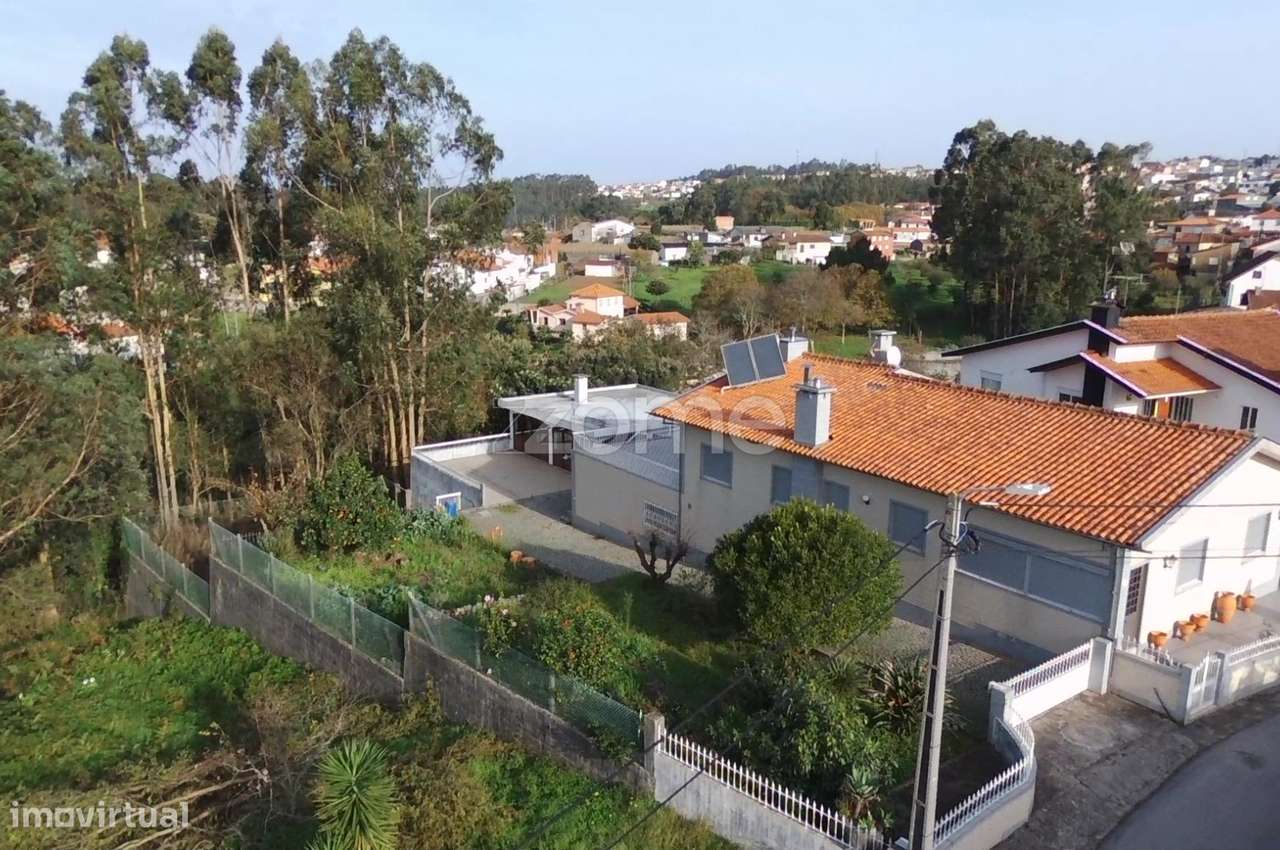 Moradia T3 em Cucujães - Grande imagem: 2/59