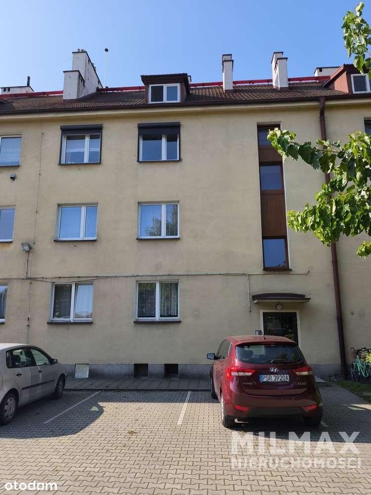 Dwa pokoje z niskim czynszem i garażem - OKAZJA-9