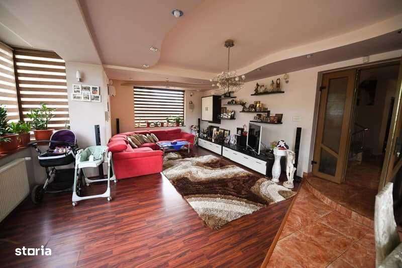 Vila Navodari Tabara - Imagine principală: 4/8