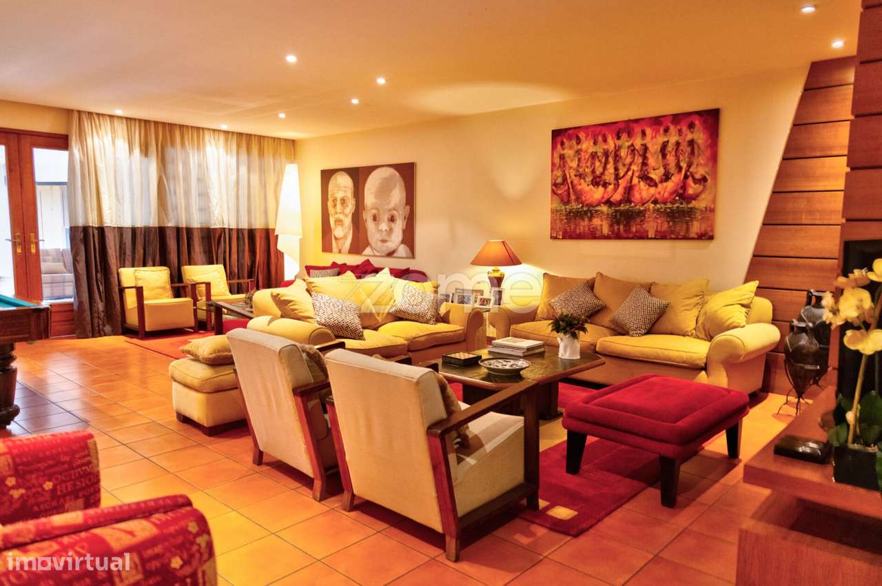 LUXUOSA MORADIA - LOCALIZAÇÃO PREMIUM NO CENTRO DE FAMALICÃO-23