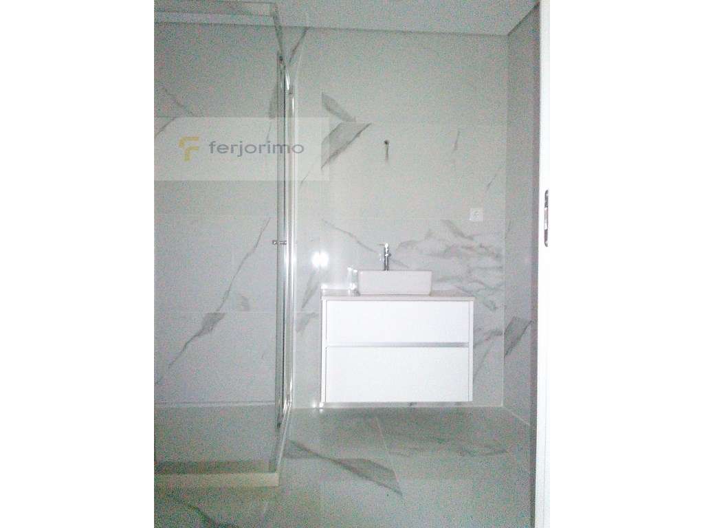 APARTAMENTOS T3 - CENTRO DA CIDADE - EM CONSTRUÇÃO 

IMAGENS ILUS...-19