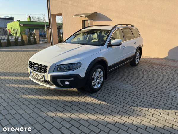 Volvo XC 70 - 4