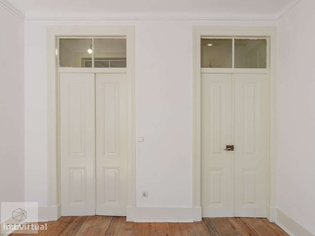 Apartamento T2 com terraço em Campo de Ourique-32