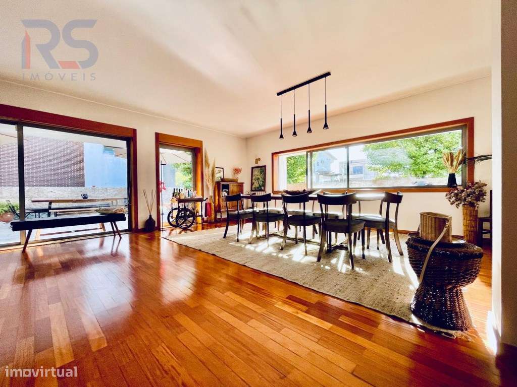 Moradia condomínio fechado T5-3