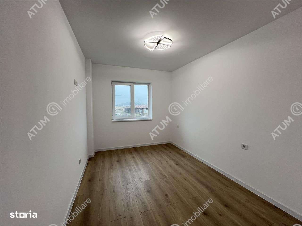 Apartament de 3 camere 2 balcoane pe Calea Surii Mici - Imagine principală: 4/14