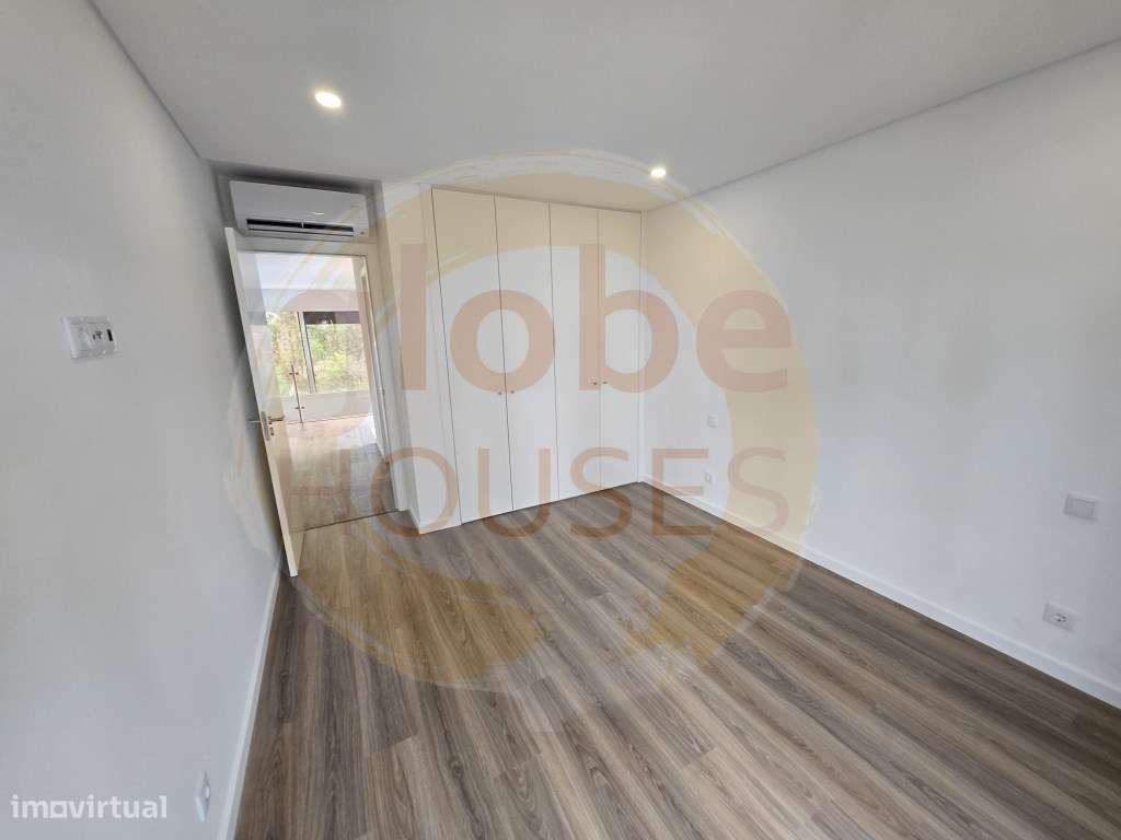 Moradia T3+1 com Piscina e Garagem - Lagoa de Albufeira-8
