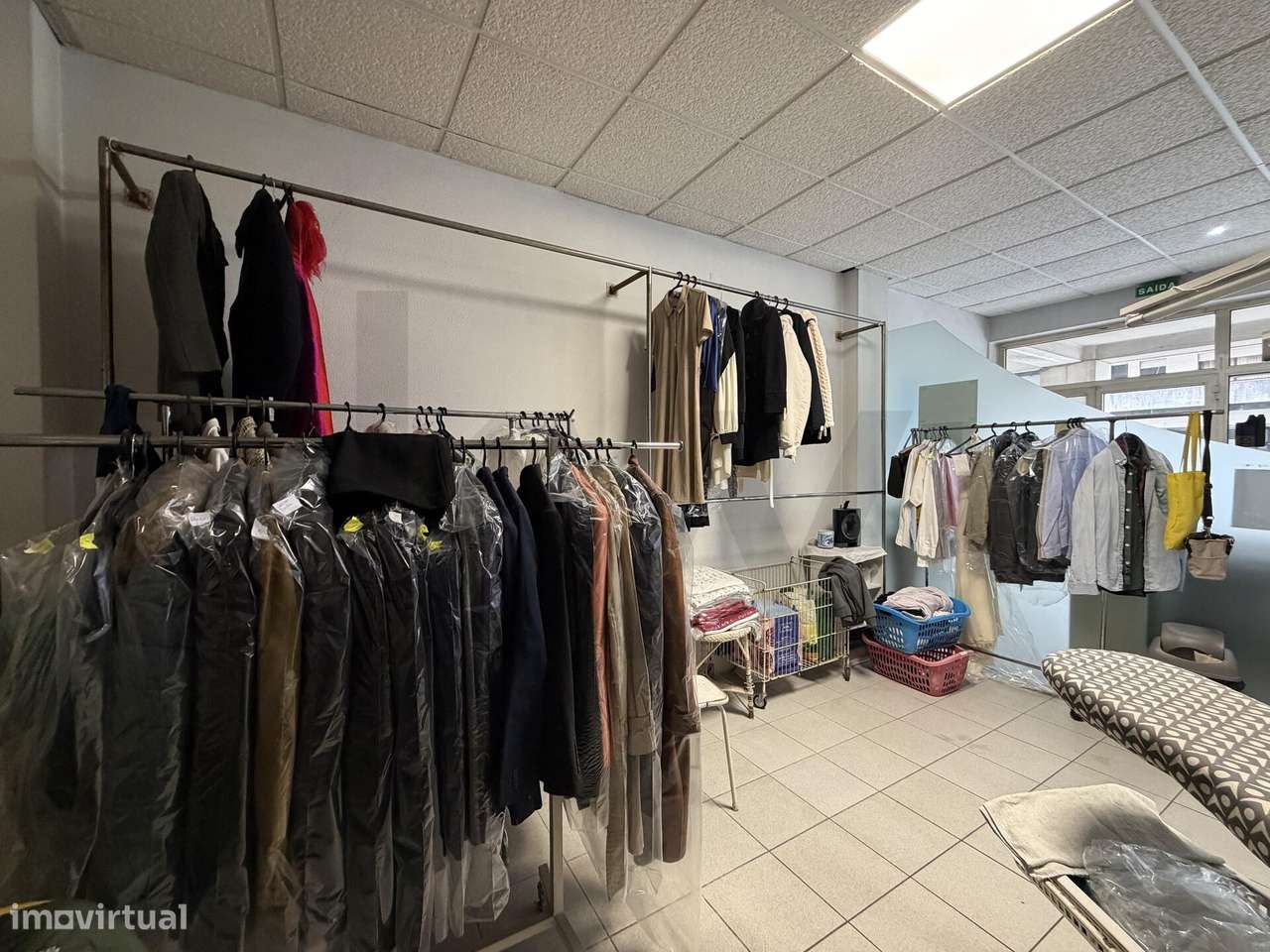 Lavandaria no centro histórico de Santa Maria da Feira - Grande imagem: 4/4