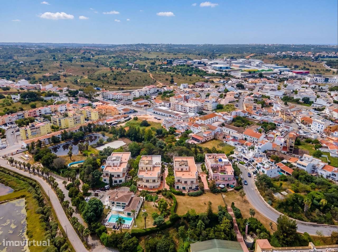 Apartamento T2 Moderno com Rooftop Privado & Vistas Panorâmicas e Gara-29