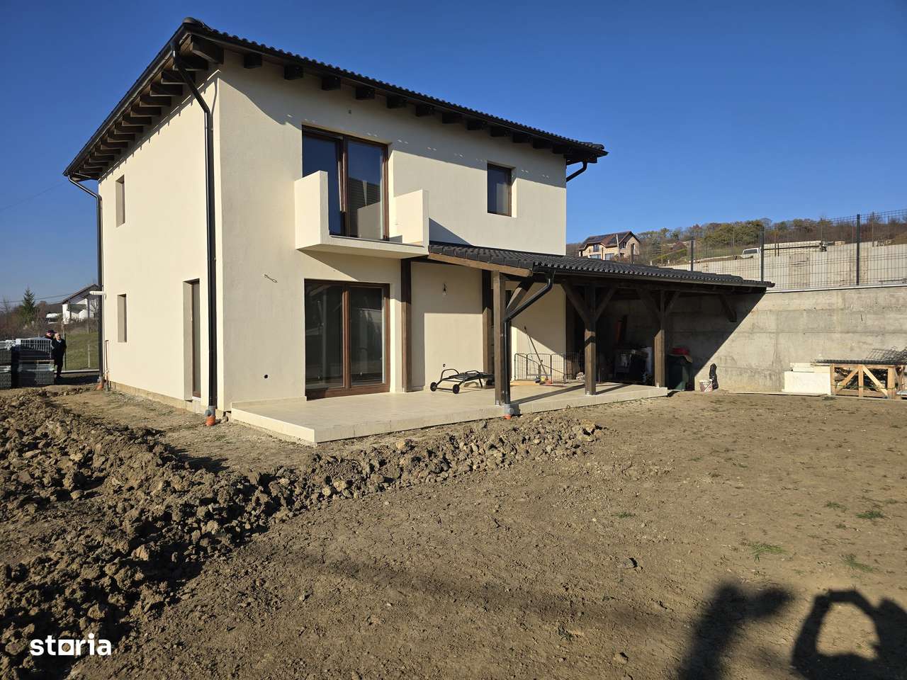 Casa  4 camere,2 bai,136 mp, 550 mp teren zona Corunca - Imagine principală: 2/15