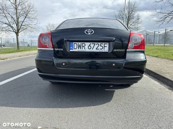 Toyota Avensis 2.0 VVT-i Sol - 7