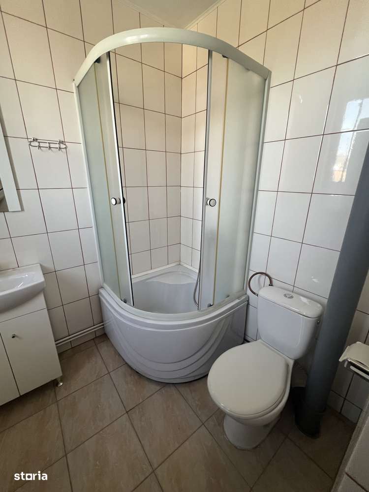 Camere la vilă zona Podu de Fier - Imagine principală: 3/6