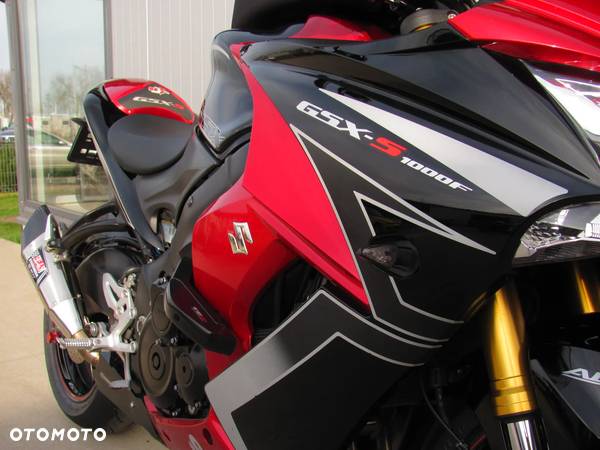 Suzuki GSX - 9