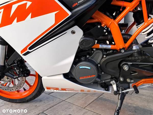 KTM RC 125 - 20