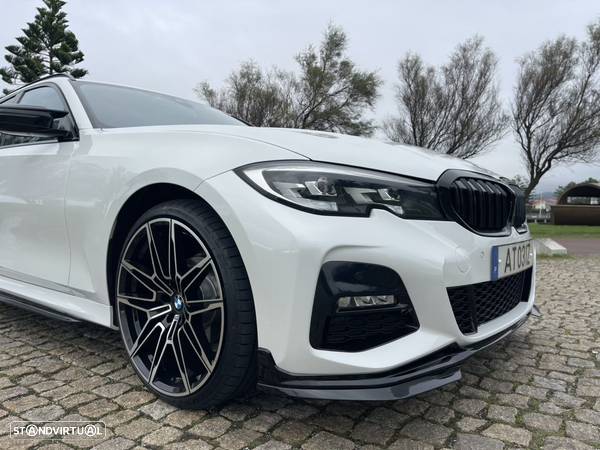 BMW 318 d Touring Auto - 2