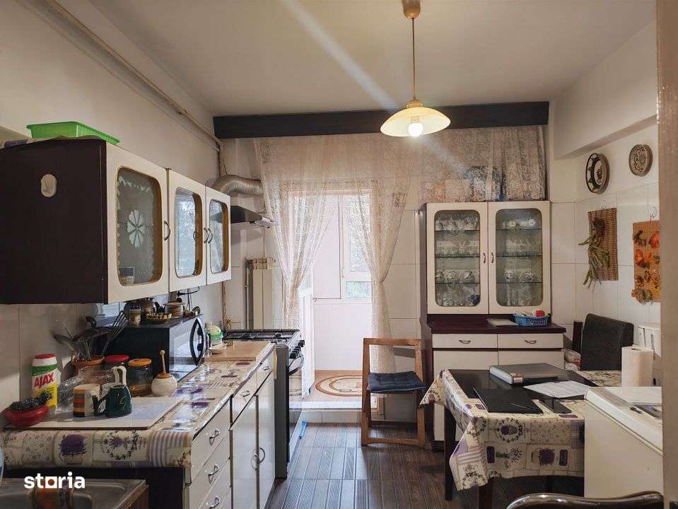 Apartament 3 camere str Emil Racovita-0