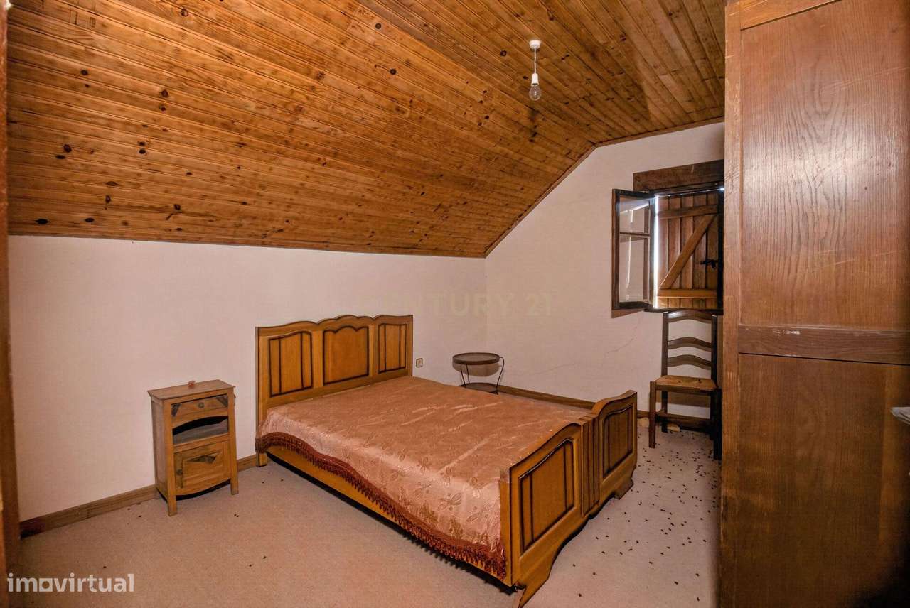 Casa BI- Familiar em Quintanilha, Bragança-12
