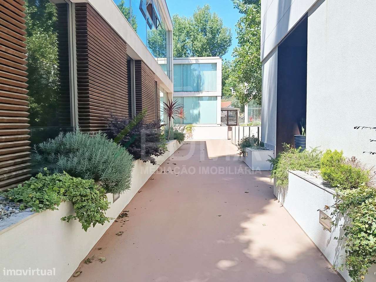 Moradia T3, Joane-11