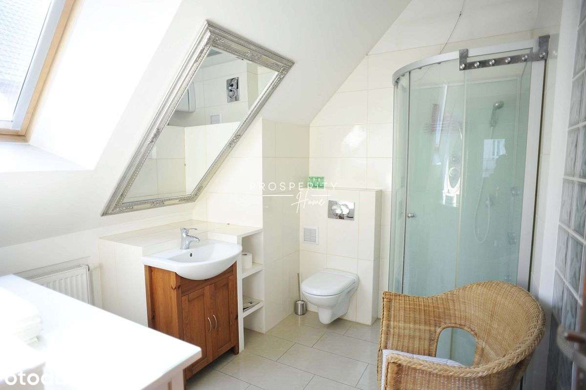 Wolnostojący dom - blisko centrum i natury-8