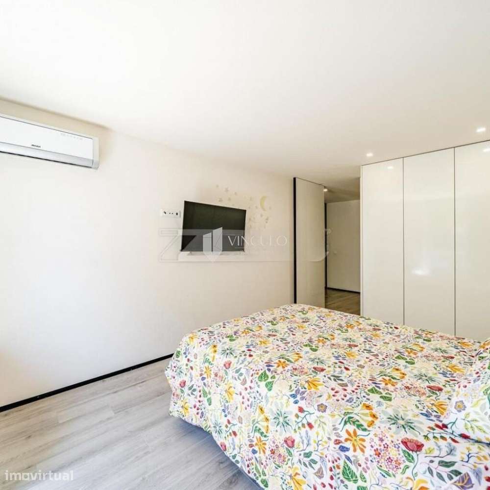 Apartamento T3 Mobilado e Equipado – Excelente Oportunidade de Investi-5