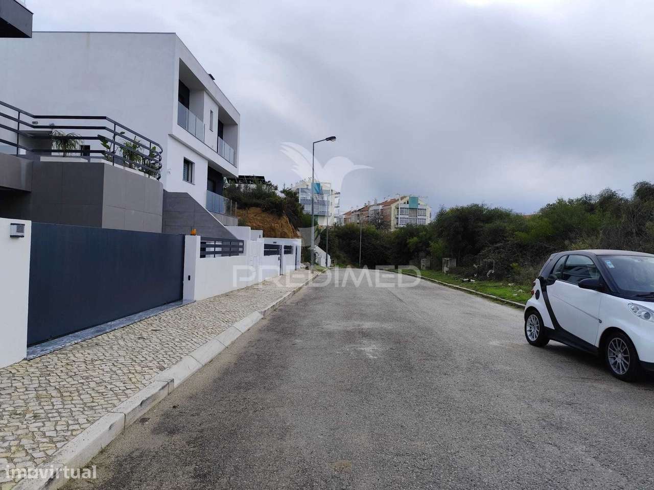 Terreno com projecto aprovado - Grande imagem: 4/14