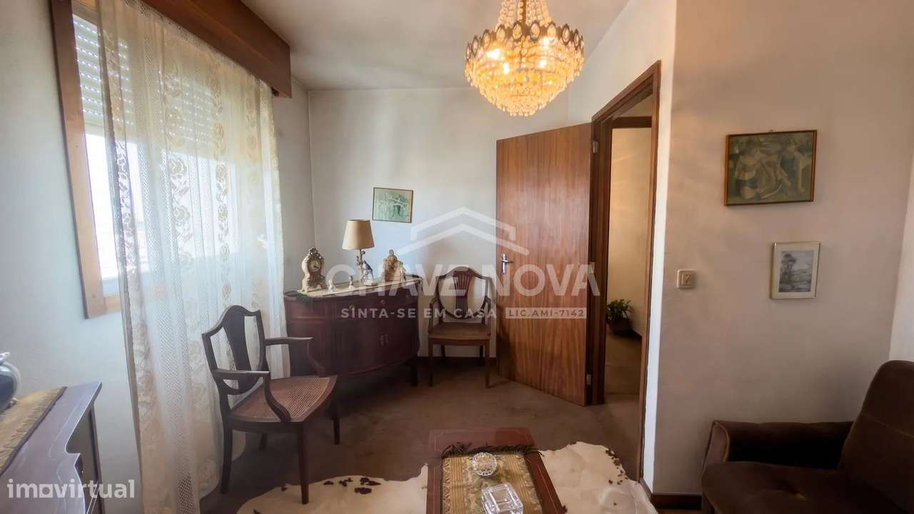 Apartamento t2 à venda na Rua Santa Luzia-3